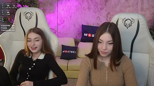 Snapshot of Beatrice_054 chatting on December 2024 12:15:02 PM Beatrice 054 online show from December 2024 12:15:02 PM