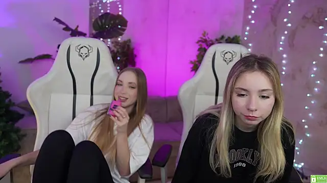 Snapshot of Beatrice_054 chatting on February 2025 11:51:02 AM Beatrice 054 online show from February 2025 11:51:02 AM