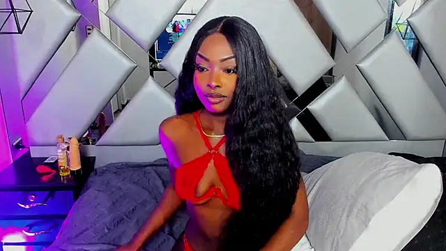 Snapshot of Nahomi-Hill chatting on March 2025 12:09:02 AM Nahomi-Hill online show from March 2025 12:09:02 AM