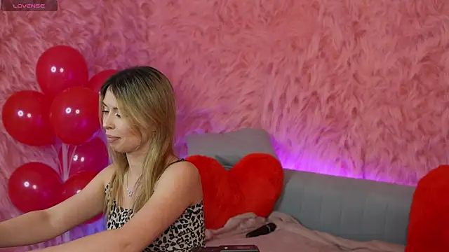 MayaRayy online show from February 2026 09:00:02 PM