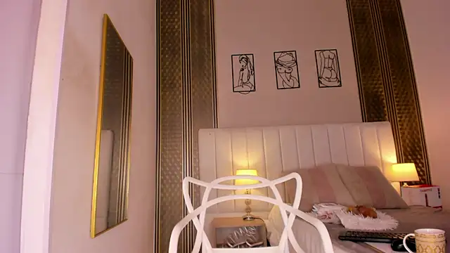 zoe sky  online show from April 2026 11:35:01 AM