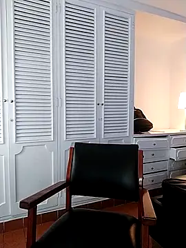 Adel Nesbiit online show from March 2026 07:42:01 PM