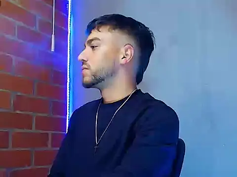 Leandro valenzuela online show from November 2025 05:16:02 AM