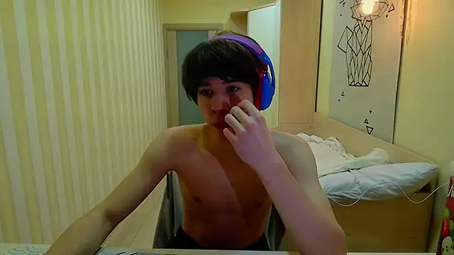 Snapshot of gayGamogey chatting on December 2025 06:16:01 PM gayGamogey online show from December 2025 06:16:01 PM