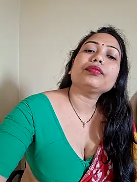 Snapshot of DREAM_GIRL-30 chatting on June 2026 05:31:02 AM DREAM GIRL-30 online show from June 2026 05:31:02 AM