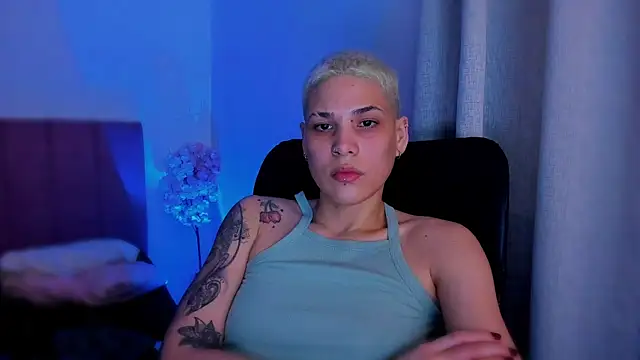 Charlee pink online show from February 2026 06:39:02 AM