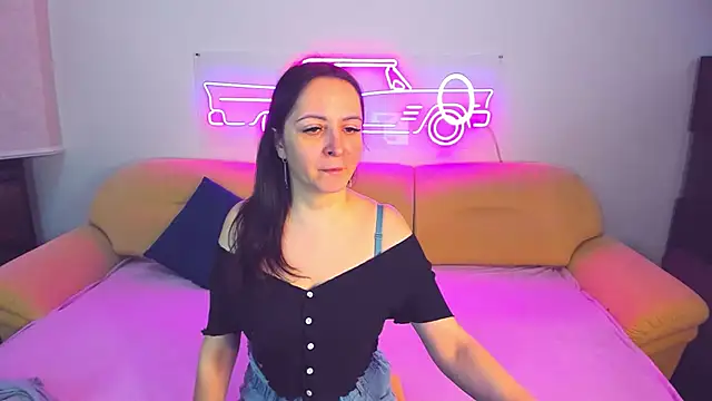 AngellLika online show from January 2025 06:20:01 AM