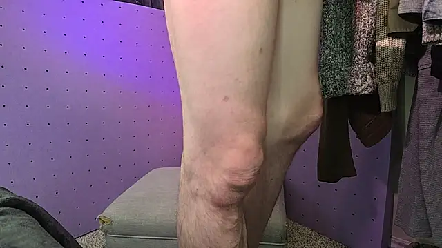 Snapshot of ChillzPnp chatting on April 2026 05:13:01 AM ChillzPnp online show from April 2026 05:13:01 AM