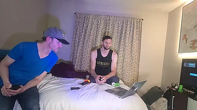 Snapshot of ChillzPnp chatting on April 2026 03:02:01 AM ChillzPnp online show from April 2026 03:02:01 AM