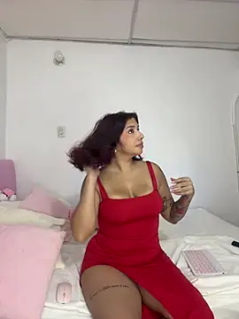 LucyMartelli online show from February 2026 11:20:01 AM