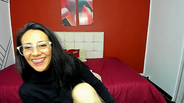 Snapshot of Abrillee1 chatting on January 2025 10:31:02 PM Abrillee1 online show from January 2025 10:31:02 PM