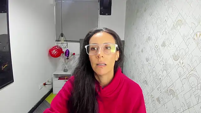 Snapshot of Abrillee1 chatting on March 2025 07:21:02 PM Abrillee1 online show from March 2025 07:21:02 PM