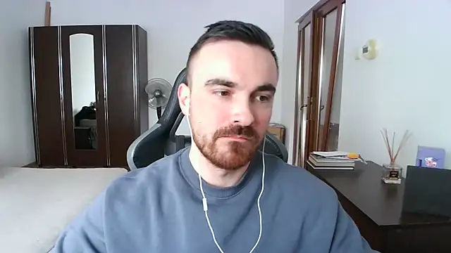 Snapshot of mu5clemania2 chatting on April 2026 11:19:02 AM mu5clemania2 online show from April 2026 11:19:02 AM
