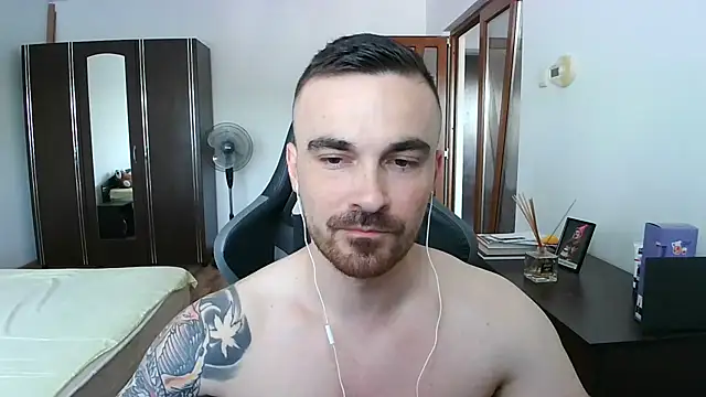 Snapshot of mu5clemania2 chatting on June 2026 02:52:01 PM mu5clemania2 online show from June 2026 02:52:01 PM