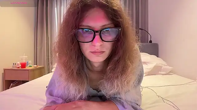 Alice Pinkhead online show from March 2026 08:20:02 AM