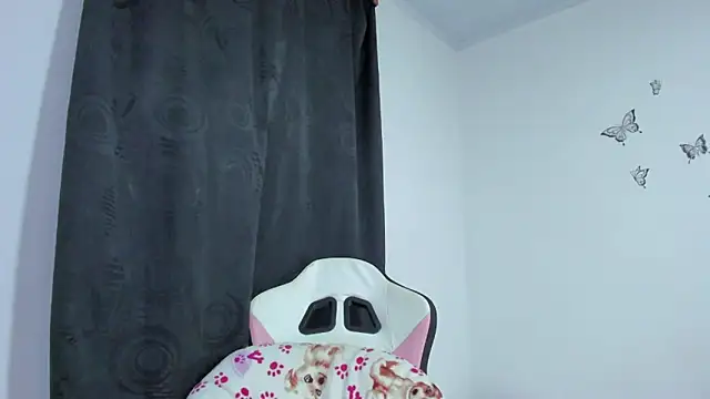 SophieWoods  online show from March 2025 01:46:02 AM