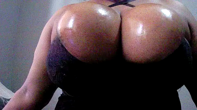 tripplexhoney101 online show from February 2026 04:27:01 AM