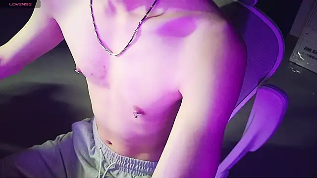 FEIYU001 online show from January 2025 02:41:01 PM