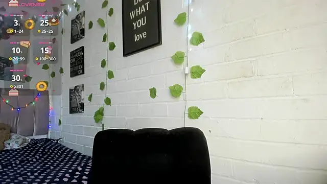 katt  black   online show from December 2025 09:44:01 PM