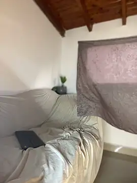 AndresSmith   online show from April 2026 07:32:01 PM