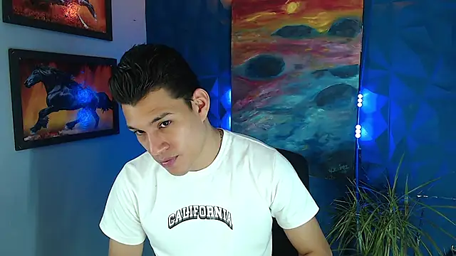 Snapshot of dirtyboy_23 chatting on January 2025 03:26:01 AM dirtyboy 23 online show from January 2025 03:26:01 AM