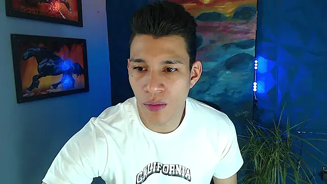Snapshot of dirtyboy_23 chatting on January 2025 06:27:02 AM dirtyboy 23 online show from January 2025 06:27:02 AM