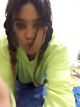 ambarlennoix online show from December 2024 08:04:02 AM