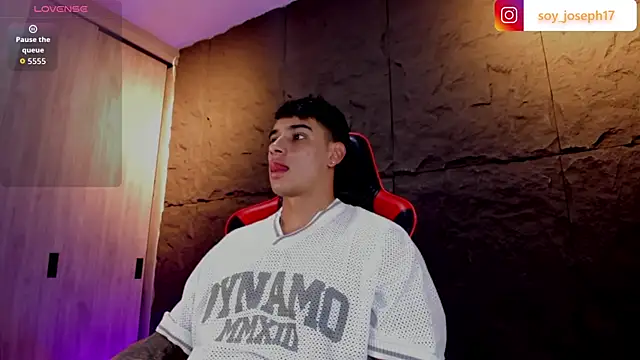 Snapshot of joseph_boy chatting on January 2026 11:25:01 AM joseph boy online show from January 2026 11:25:01 AM