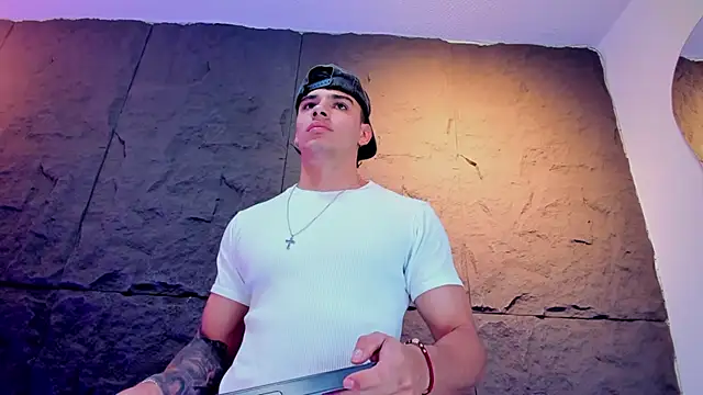 Snapshot of joseph_boy chatting on February 2026 11:27:02 AM joseph boy online show from February 2026 11:27:02 AM