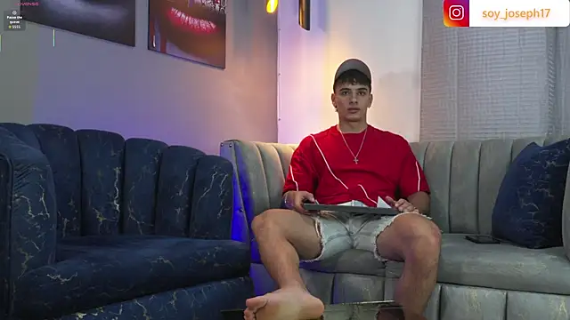 Snapshot of joseph_boy chatting on February 2026 11:33:01 AM joseph boy online show from February 2026 11:33:01 AM