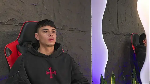 Snapshot of joseph_boy chatting on March 2026 11:38:01 AM joseph boy online show from March 2026 11:38:01 AM