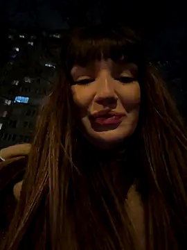 Sophie Avory online show from December 2025 06:14:03 PM