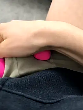 geilehecke1 online show from January 2025 05:32:01 PM