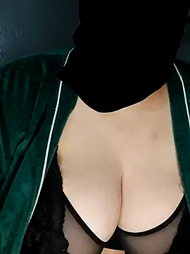 Snapshot of tota_ chatting on May 2026 11:18:01 AM tota online show from May 2026 11:18:01 AM