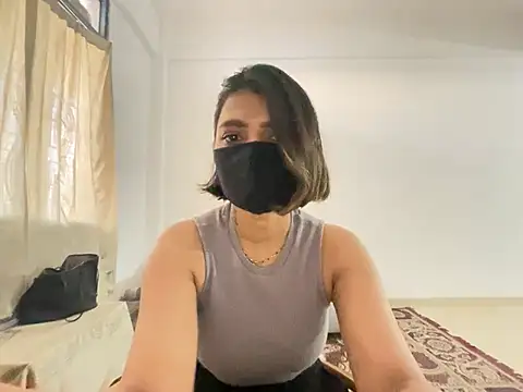 MaYaa  11 online show from January 2025 11:52:01 AM