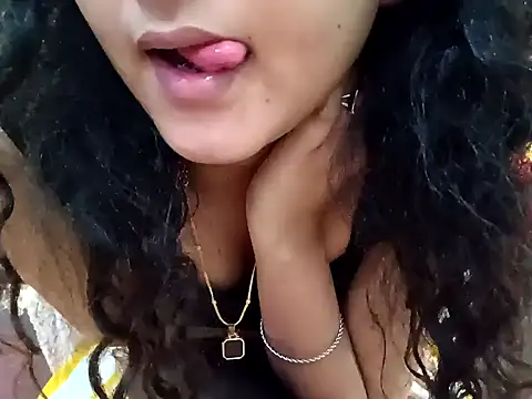 GoldnessAishu online show from February 2025 06:31:02 PM