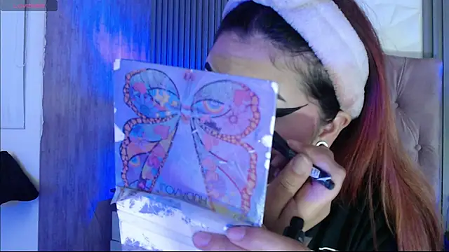 Mia Rinn online show from November 2025 03:33:02 PM