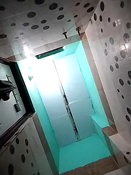 Snapshot of Hotty-Divya chatting on November 2025 03:18:02 AM Hotty-Divya online show from November 2025 03:18:02 AM