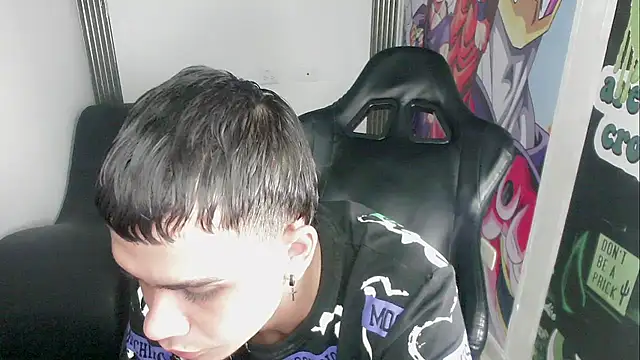 zacariasss  online show from December 2024 09:27:01 AM