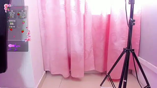 Elii ross online show from March 2025 07:12:01 PM