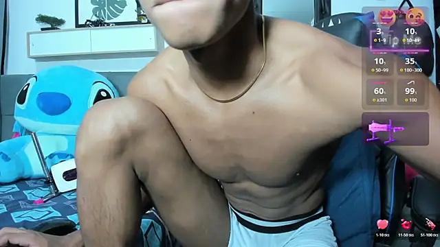 Snapshot of Ryan_Vergon chatting on February 2026 02:35:01 PM Ryan Vergon online show from February 2026 02:35:01 PM