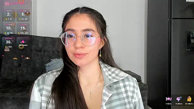 Snapshot of emmadiaz1 chatting on December 2024 03:12:01 AM emmadiaz1 online show from December 2024 03:12:01 AM