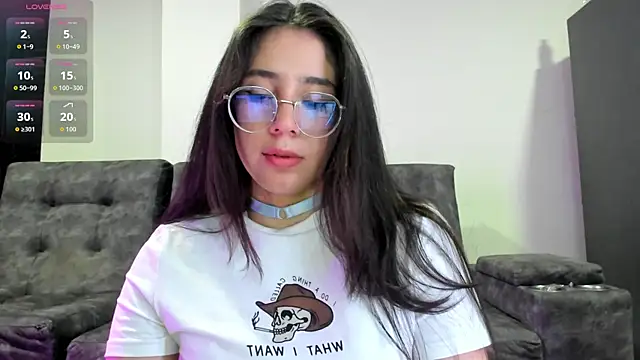 Snapshot of emmadiaz1 chatting on October 2025 03:27:01 AM emmadiaz1 online show from October 2025 03:27:01 AM