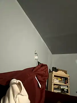 Snapshot of SluttyLyfe4L chatting on October 2025 01:50:01 AM SluttyLyfe4L online show from October 2025 01:50:01 AM