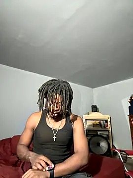 Snapshot of SluttyLyfe4L chatting on November 2025 07:40:02 AM SluttyLyfe4L online show from November 2025 07:40:02 AM