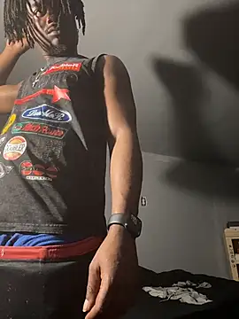 Snapshot of SluttyLyfe4L chatting on April 2026 11:41:01 PM SluttyLyfe4L online show from April 2026 11:41:01 PM