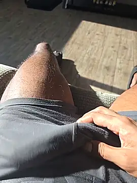 Snapshot of Keshuloveyou chatting on February 2025 08:11:02 PM Keshuloveyou online show from February 2025 08:11:02 PM