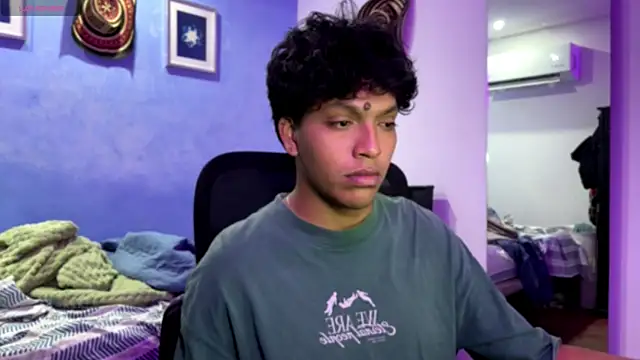 Xander bonnet1 online show from November 2025 02:31:02 PM