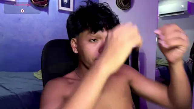 Xander bonnet1 online show from December 2025 02:25:02 PM