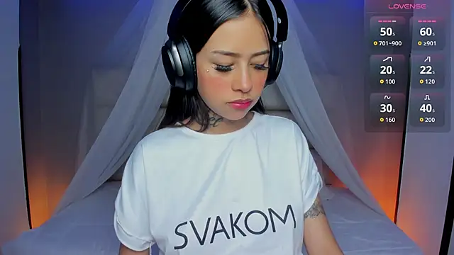 cat kitty18  online show from February 2026 06:39:02 PM